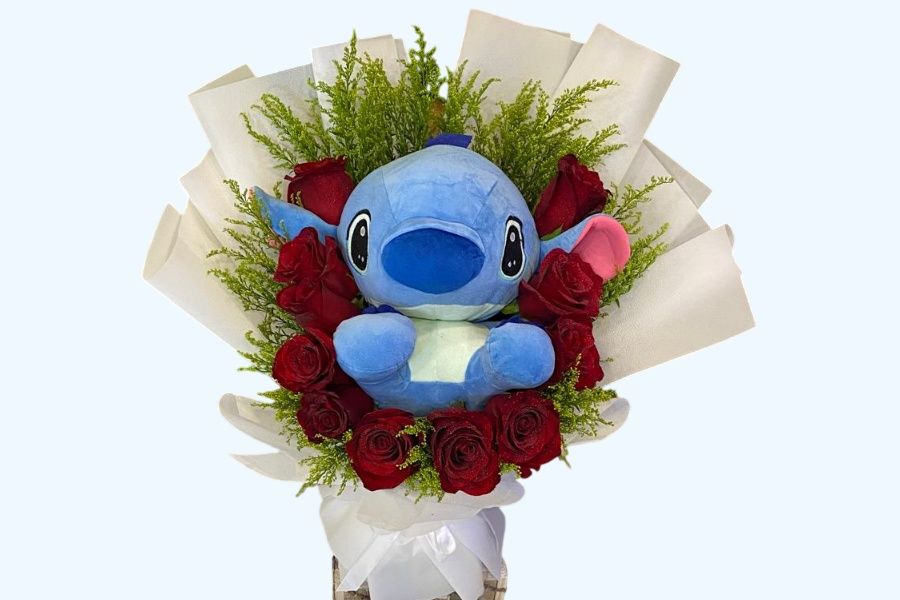 Teddy Stitch With Red Roses