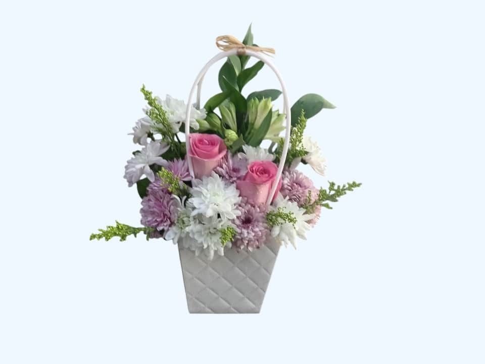 White Bag Bouquet 22