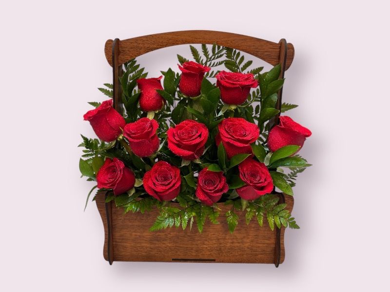 Red Roses Stand Bouquet